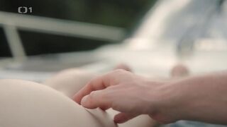 Izabela Vydrová hot - Stíny v mlze s02e06-08 (2024)