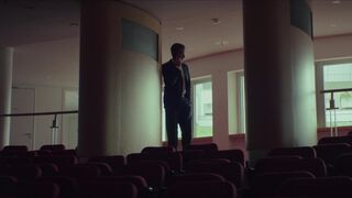 Seyneb Saleh nude -MG (2022) s01-e01