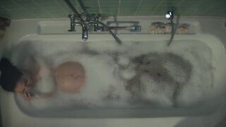 Ikram Aoulad, Madalina Anea - Over Water s01e09 (2018) Sexy Actrees