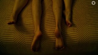 Lia Carvalho hot - Lost in Fuseta - Ein Krimi aus Portugal s01e02 (2024) sexy actress