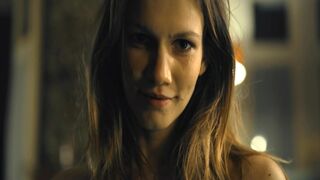 Margot Bancilhon nude - Trauma s01 (2019) erotic movie scene