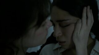 Camila Milenka nude, María Paz Collarte nude. Quizás es cierto lo que dicen de nosotras (2024). Lesbian Sex Scene