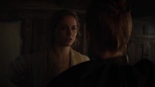 Lesbian celebs kissing scene. Julianne Moore hot, Niamh Algar sexy - Mary and George s01 (2024)