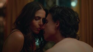 Claudia Álvarez, Ana Valeria Becerril, Ana Serradilla - Sisters' Feud (Las Hermanas Guerra) s01е01е02е04е05е06е10е11е18 (2024) nudity actress