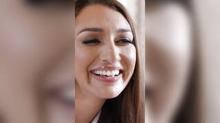 UP CLOSE Porn Show. Verical Verison. Busty Bella Rolland