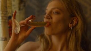 Karina Alexandrova topless - Autsors s01e04 (2025)