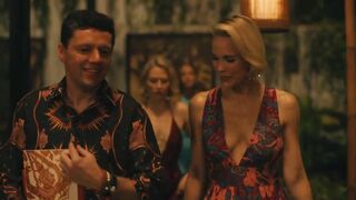 Carrie Coon sexy, Leslie Bibb, Michelle Monaghan hot- The White Lotus s03e07 (2025) New TV Show