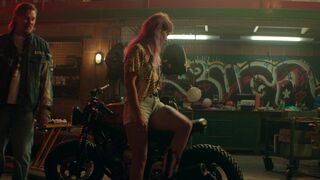 Sallie Harmsen hot - Suga (2025) Season01