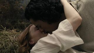 Hermione Corfield, Harriet Slater nde - Outlander Blood Of My Blood s01e03 (2025) Hot and Nudity Butt Scene