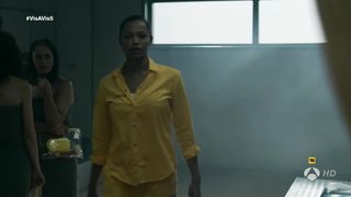 Maggie Civantos - Vis A Vis s01e05-06 (2015) sexy hot movie scene