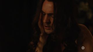 Victoire Dauxerre nude - Versailles s03e01-02 (2018)