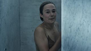 Alba August, Angela Bundalovic, Jessica Dinnage - The Rain s01e05 (2018) Nude actress