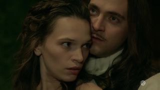 Anna Brewster - Versailles s02e09-10 (2017) Nude movie scene