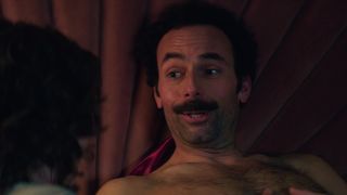 Betty Gilpin, Alison Brie nude - Glow s03e04