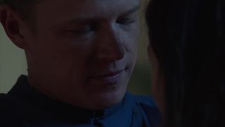 Roxanne McKee - Dominion S01 E2 (2014)