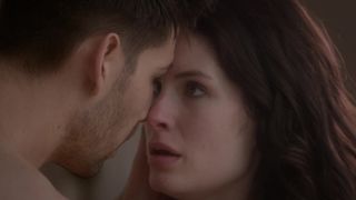 Olivia Grace Applegate naked - Driven s01e04 (2018)