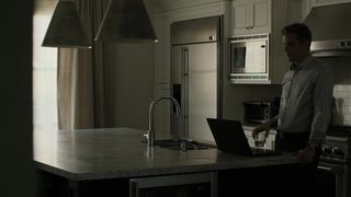 Riley_Keough_-_The_Girlfriend_Experience_s01e11-12 (2016)