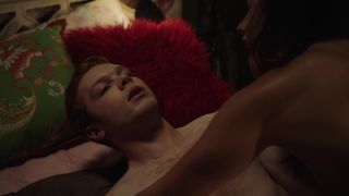 Sandra_Hinojosa_-_Shameless_s07e02 (2016)