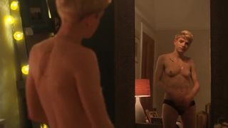 Mae Martin, Charlotte Ritchie nude - Feel Good (2020) (Season 1, Episode 1-5)