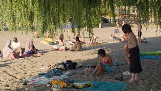 Safinaz Sattar, Tamar Amit-Joseph - Unorthodox s01e01 (2020) sexy topless scenes