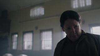 Elisabeth Moss, Yvonne Strahovski nude - The Handmaid's Tale s02e12 (2018)