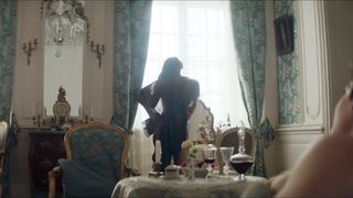 Tuppence Middleton hot - War_and_Peace (2016) (Season 1, Episode 3)