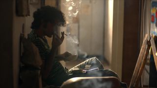 Laura Bellini - Trust s01e03 (2018) Naked actress in a sexy video