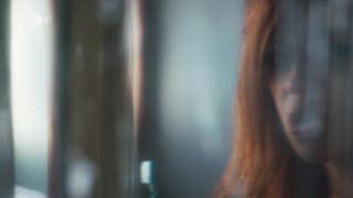 Svenja Jung naked - Zarah Wilde Jahre s01e06 (2017)