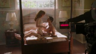 Bella Thorne - Famous in Love s02r05 (2018) celeb hot sex scene