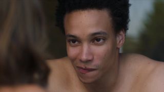 Lilly-Fleur Pointeaux - La Vie devant elles s02e04-06 (2017) celebrity hot video scene