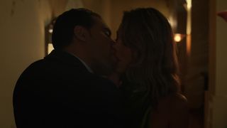 Nathalie Kelley - The Baker and the Beauty s01e03 (2020) Nude sexy video