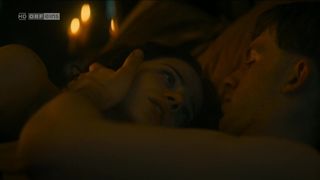 Lili Epply, Christa Theret - Maximilian. Das Spiel von Macht und Liebe s01e01 (2017) Hot film scenes