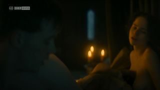 Lili Epply, Christa Theret - Maximilian. Das Spiel von Macht und Liebe s01e01 (2017) Hot film scenes