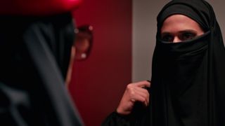 Niv Sultan nude - Tehran (2020) (Season 1, Episode 1)