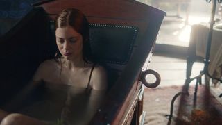 Charlotte Hope nude - The Spanish Princess s01e01 (2019)