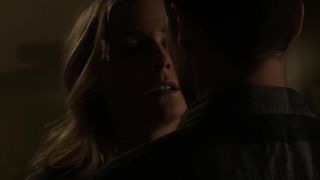 Diane_Kruger_-_The_Bridge_s02e01 (2014)