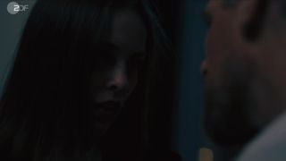 Paula Beer nude - Bad Banks s01e06 (2018)