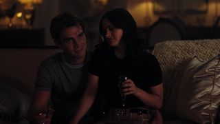 Lili Reinhart, Camila Mendes - Riverdale s04e02 (2019)