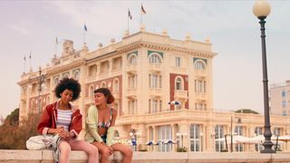 Amanda Campana, Caterina Biasiol - Summertime s01e02 (2020) Sexy film scene