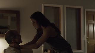 Rachel_Brosnahan__Kate_Lyn_Sheil_-_House_of_Cards_s02 (2014)