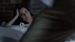 Rachel_Brosnahan__Kate_Lyn_Sheil_-_House_of_Cards_s02 (2014)