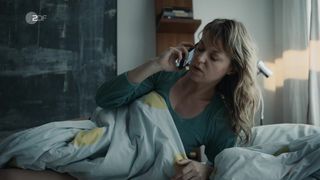 Lisa Wagner nude - Kommissarin Heller s01e09 (2019)