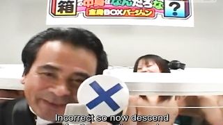 Crazy JAV Show reverse glory hole bathhouse prank Subtitles