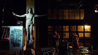 Naked on Stage - Gradually Composes a Naked