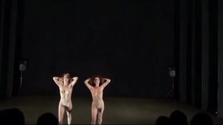 Naked on Stage - Zoom In
