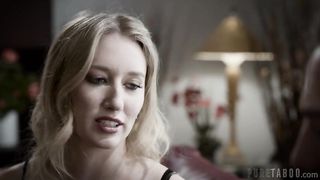 Aunt's Hospitality- A Riley Reyes Story(PureTaboo 2019)