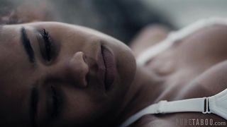 Future Darkly Pandemic - Laura's Delivery (Adult Time Series)