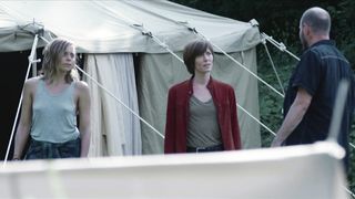 Les rivieres pourpres s03e06 (2021) Lizzie Brochere, Maylis Dumon nude