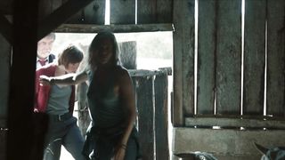 Les rivieres pourpres s03e06 (2021) Lizzie Brochere, Maylis Dumon nude