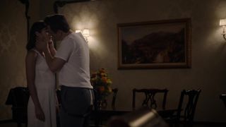 Lizzy_Caplan_-_Masters_of_Sex_s02e12__2014